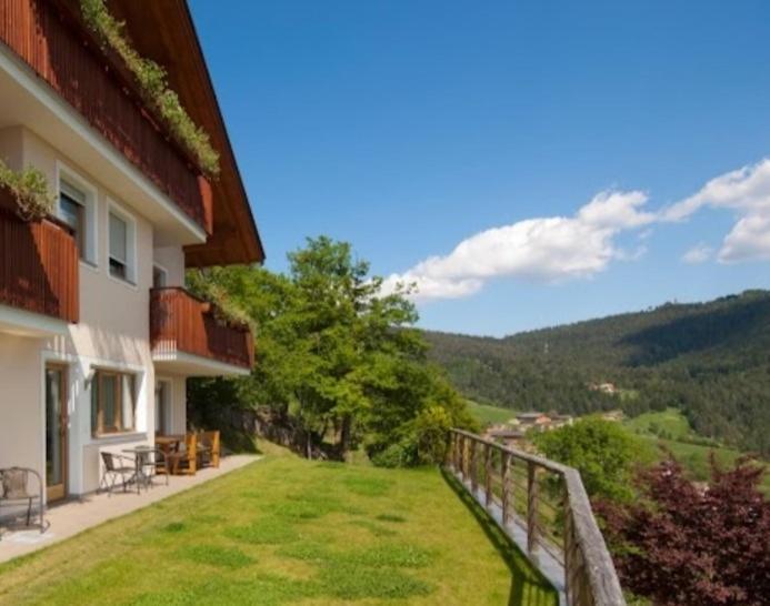 Апартаменти Wargerhof - Urlaub Auf Dem Bauernhof Мельтіна Екстер'єр фото